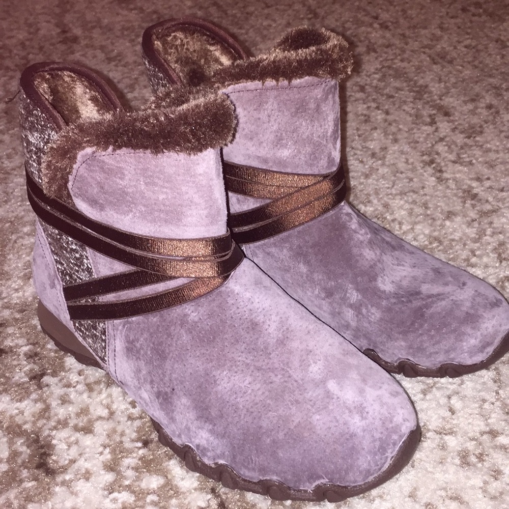 Sketchers relaxed fit air cooled memory foam boots